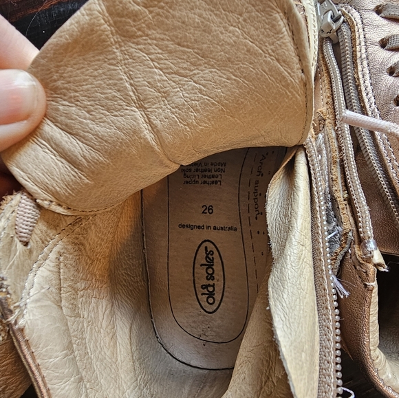 Old soles leather hightops with wings - Picture 4 of 5